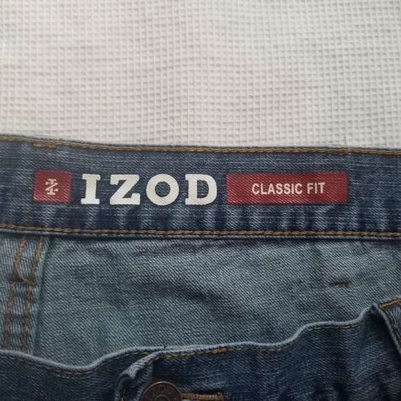 IZOD Denim Shorts - Picture 3 of 5